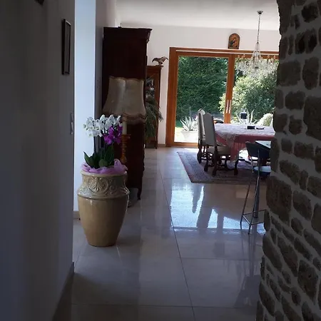 Bed & Breakfast Chez Celine *